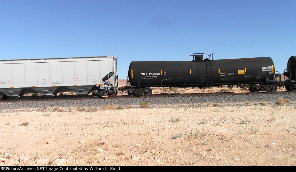 EB Manifest Frt at Erie NV W-Pshr -54